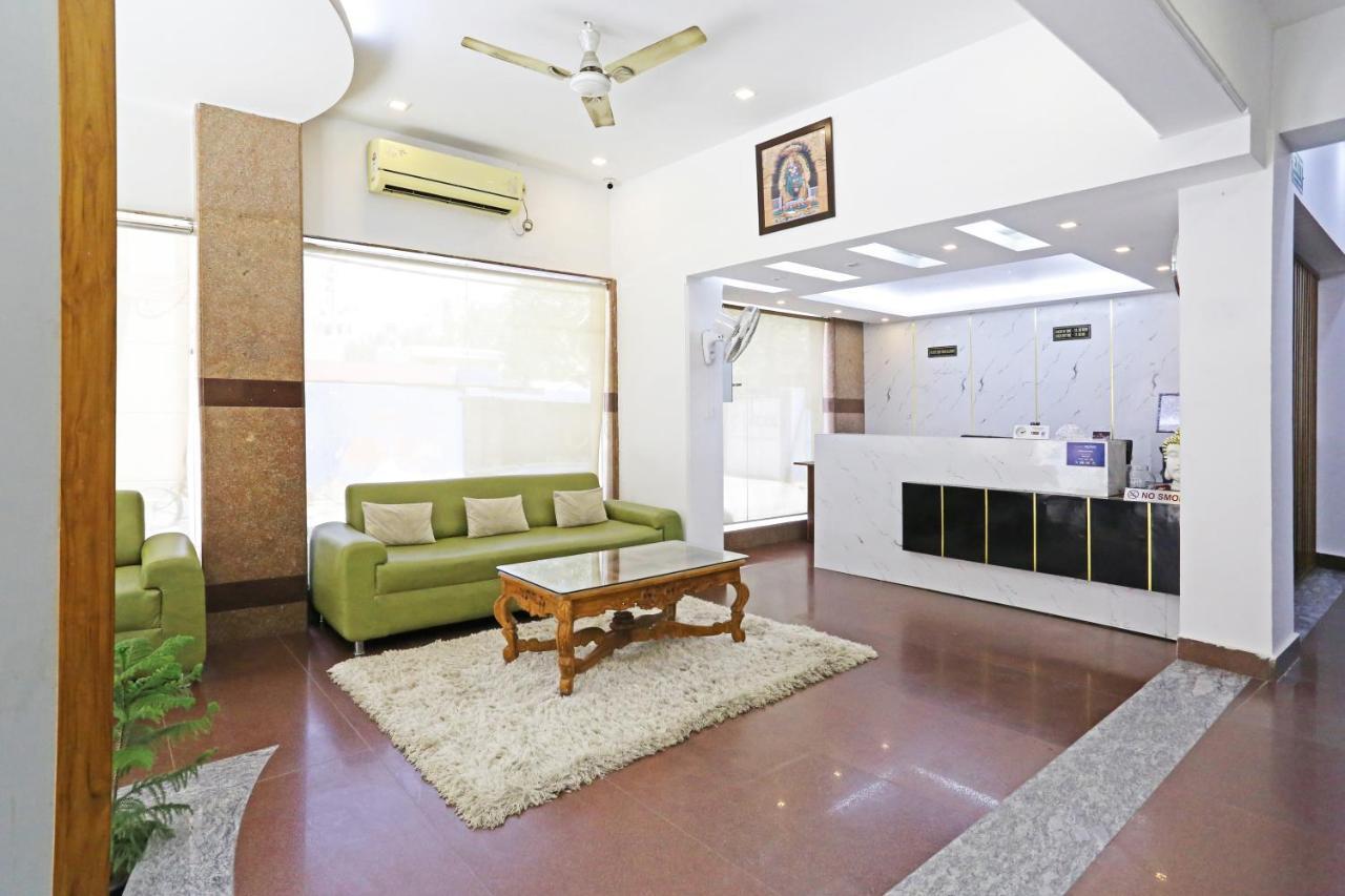 Hotel Ambrosia - A Boutique Hotel New Delhi Eksteriør billede