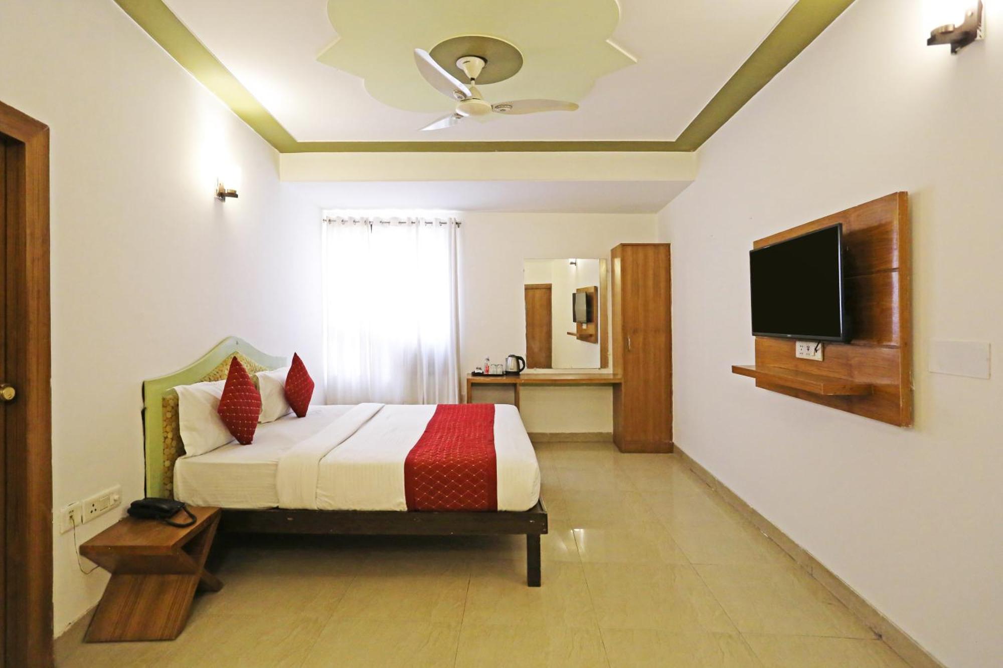 Hotel Ambrosia - A Boutique Hotel New Delhi Eksteriør billede