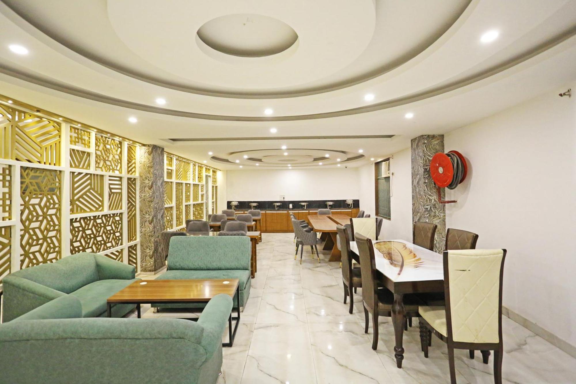 Hotel Ambrosia - A Boutique Hotel New Delhi Eksteriør billede