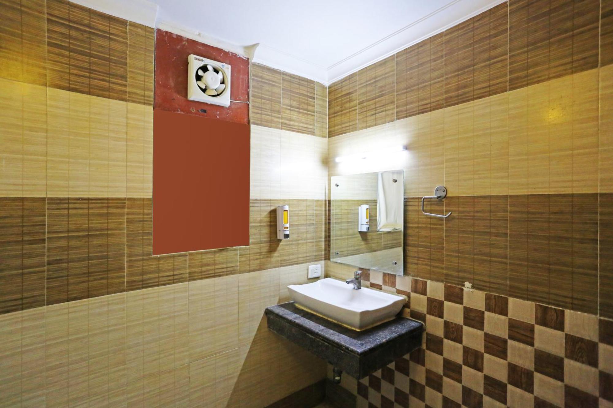 Hotel Ambrosia - A Boutique Hotel New Delhi Eksteriør billede
